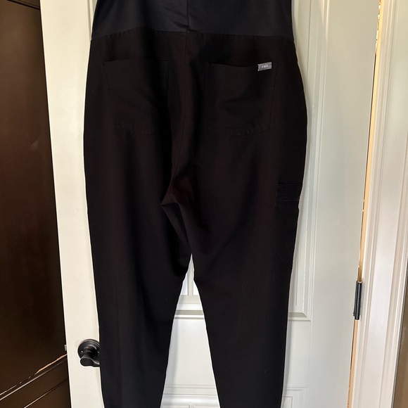FIGS **Maternity** BLACK - Zamora Jogger Scrub Pants - Picture 6 of 6